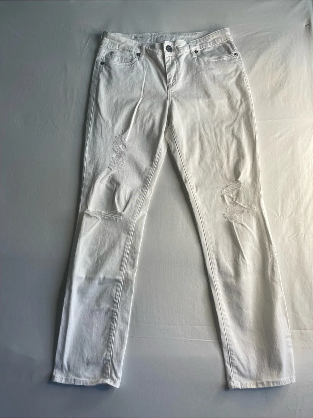 Kut from‎ the Kloth White Straight-Leg Distressed Jeans